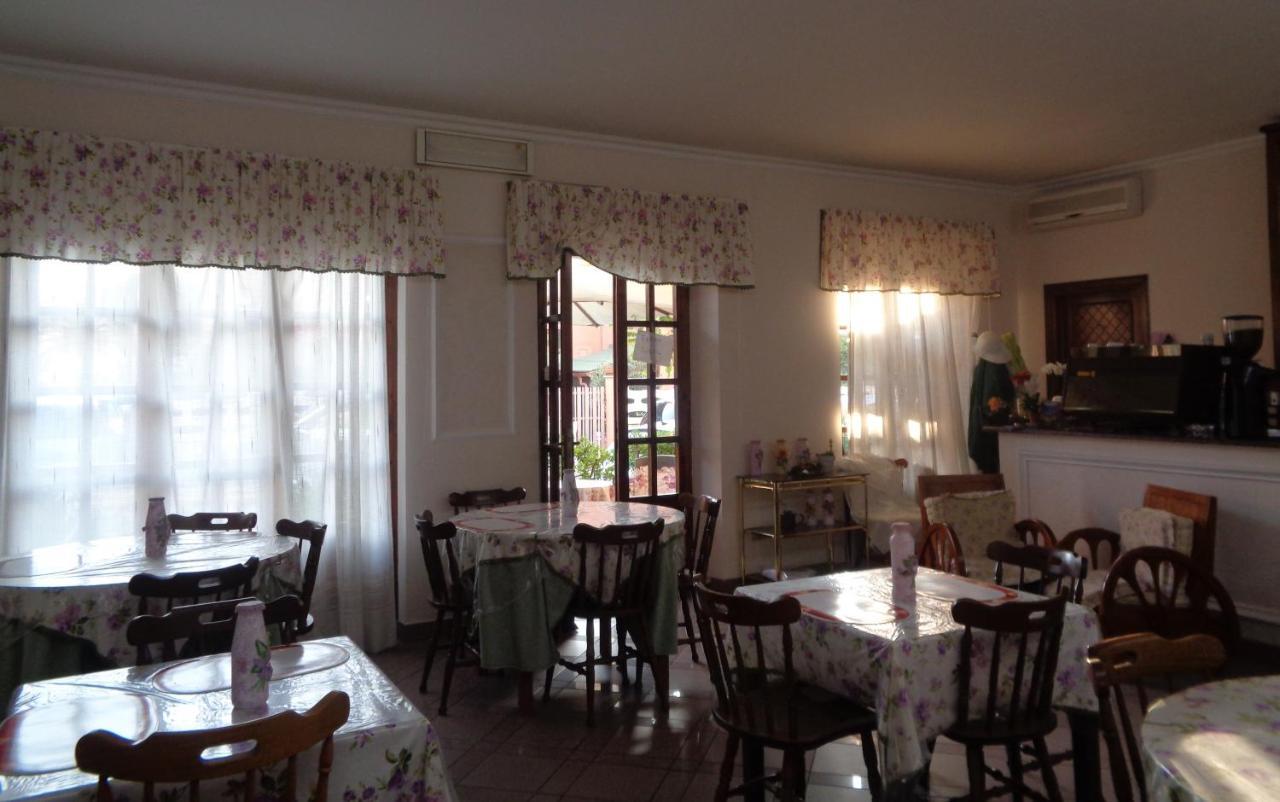 Abacab Hotell Passoscuro Exteriör bild